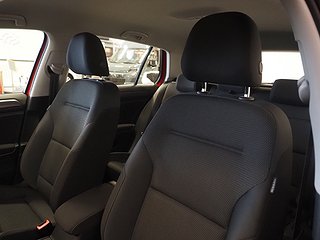 Halvkombi Volkswagen Golf 16 av 20