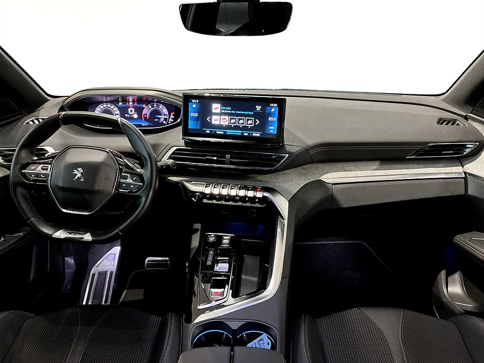 Bild på Peugeot 5008 GT 1.2 PT 130hk Aut B-KAMERA CARPLAY 7-SITS