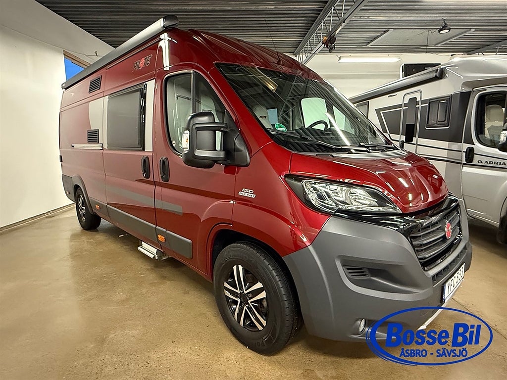 Pilote V 630 Enkelbäddar / Automat / 148hk