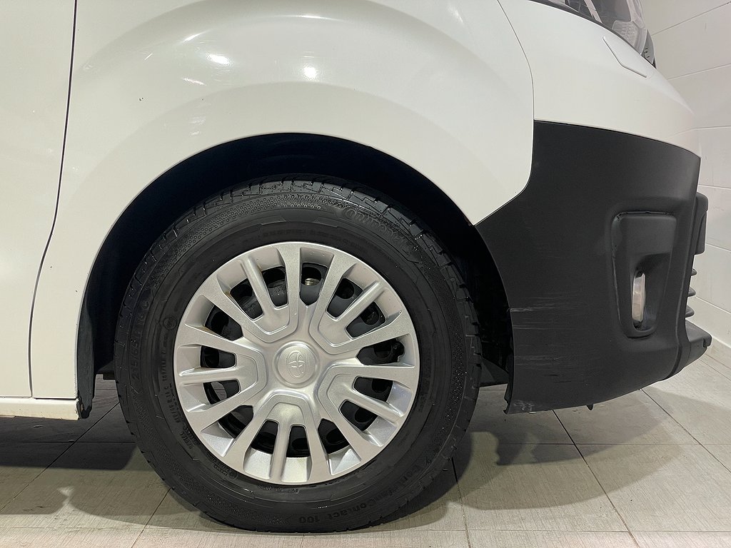 Toyota ProAce 2.0 D-4D AUT | MOMS | KAMERA | LONG | Värmare 2022