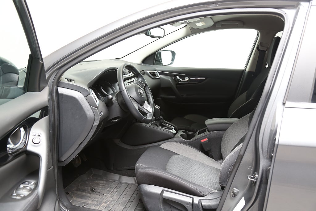 Nissan Qashqai 1,3 DIG-T 158hk Aut Navi 360°-kamera Dragkrok 2021