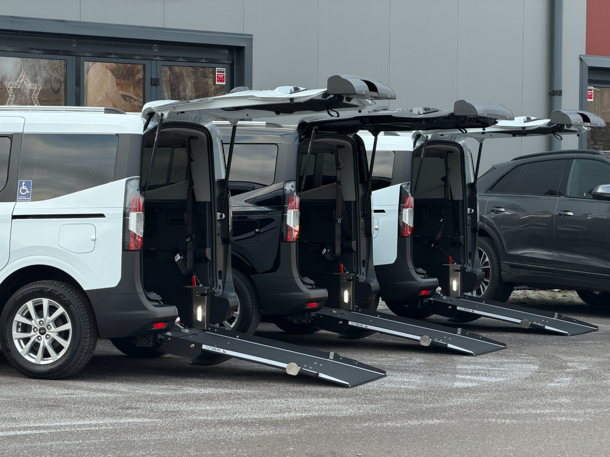 Ford Tourneo Courier 1.0 2025, bild 5/50