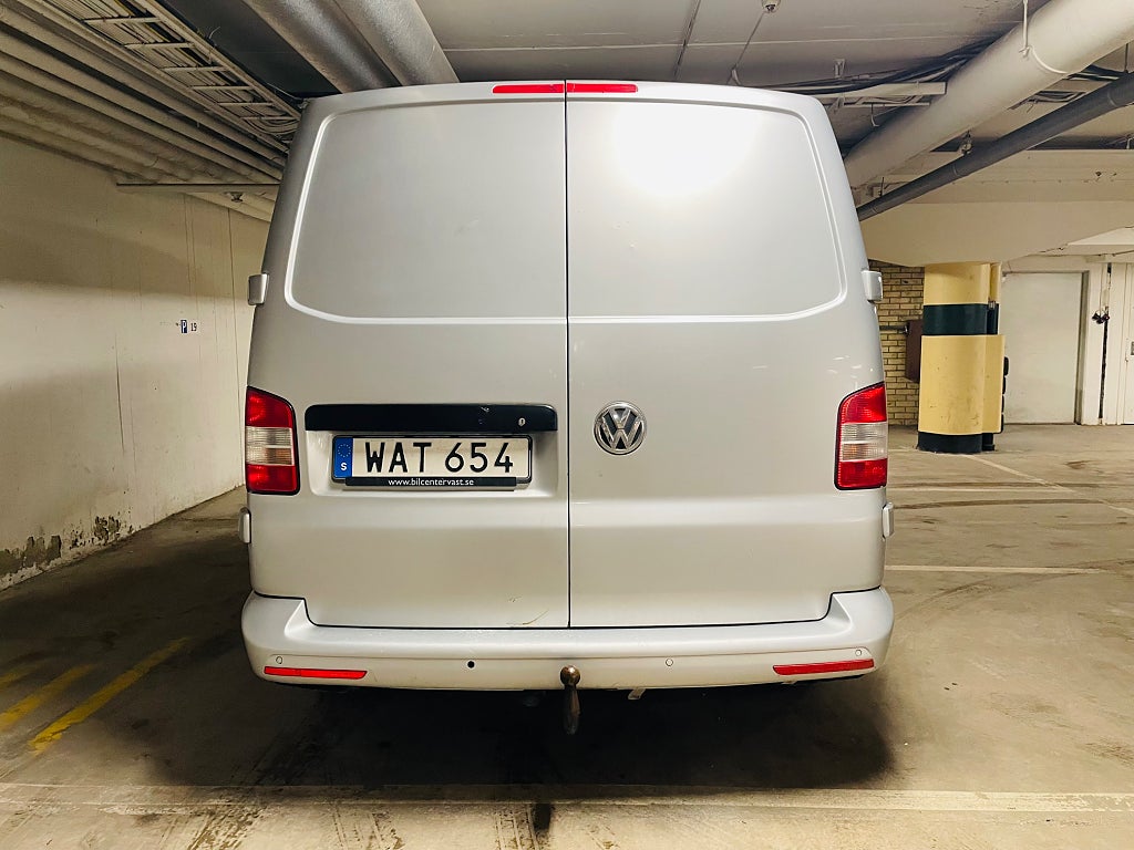Volkswagen Transporter 2015 - miniatyr 4