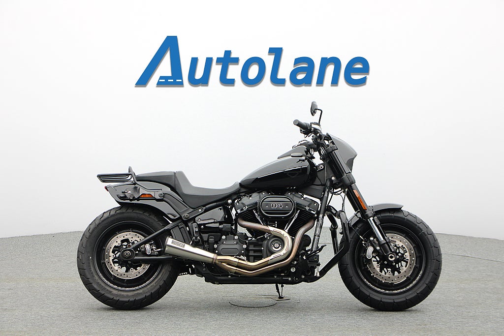 Harley-Davidson Fat Bob 114 *Vance & Hines Pakethållare