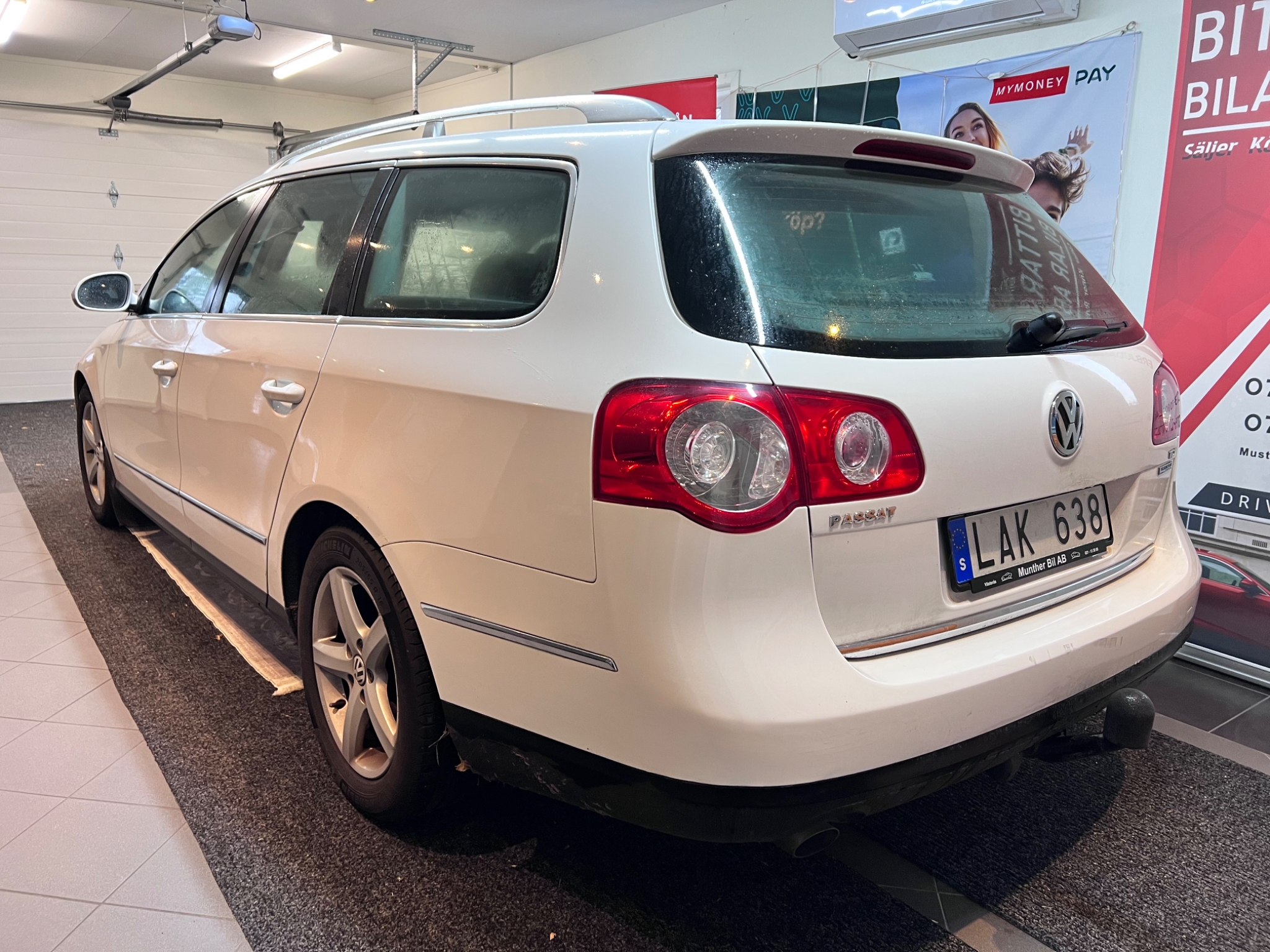 Volkswagen Passat 2010, kuva 4/35