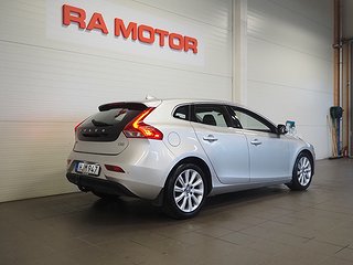Halvkombi Volvo V40 5 av 25