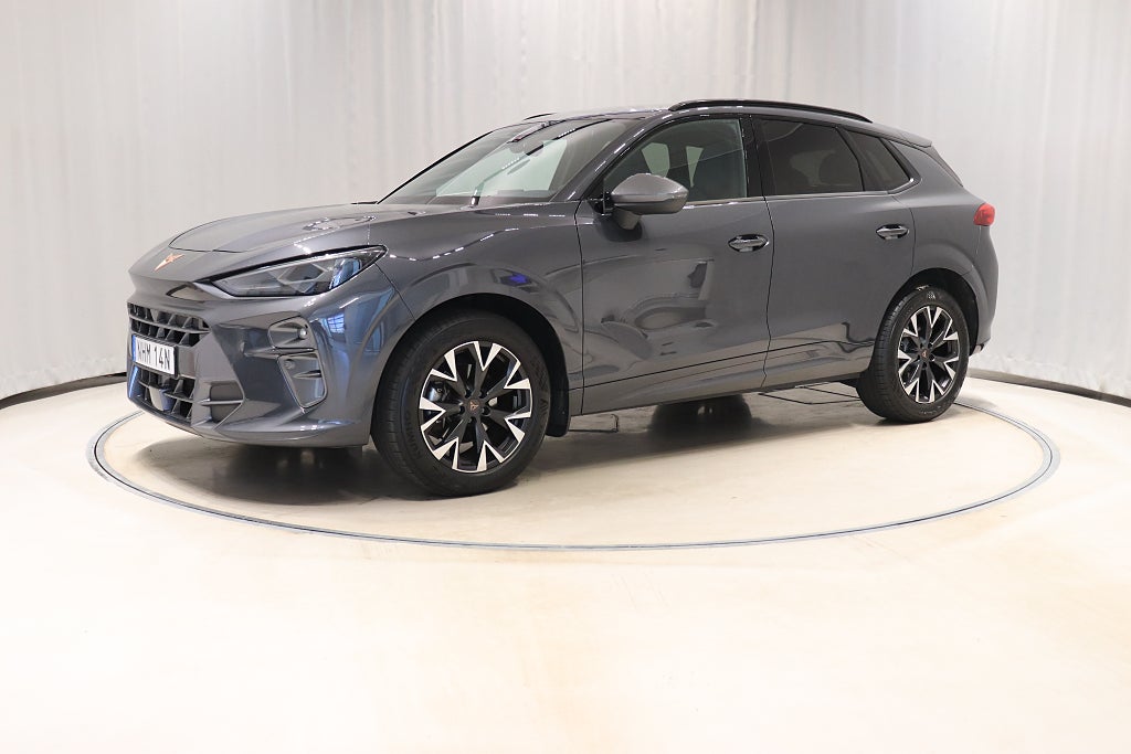 Cupra Terramar 1.5 eTSI 150hk Drag Värmare Carplay Kamera 2025