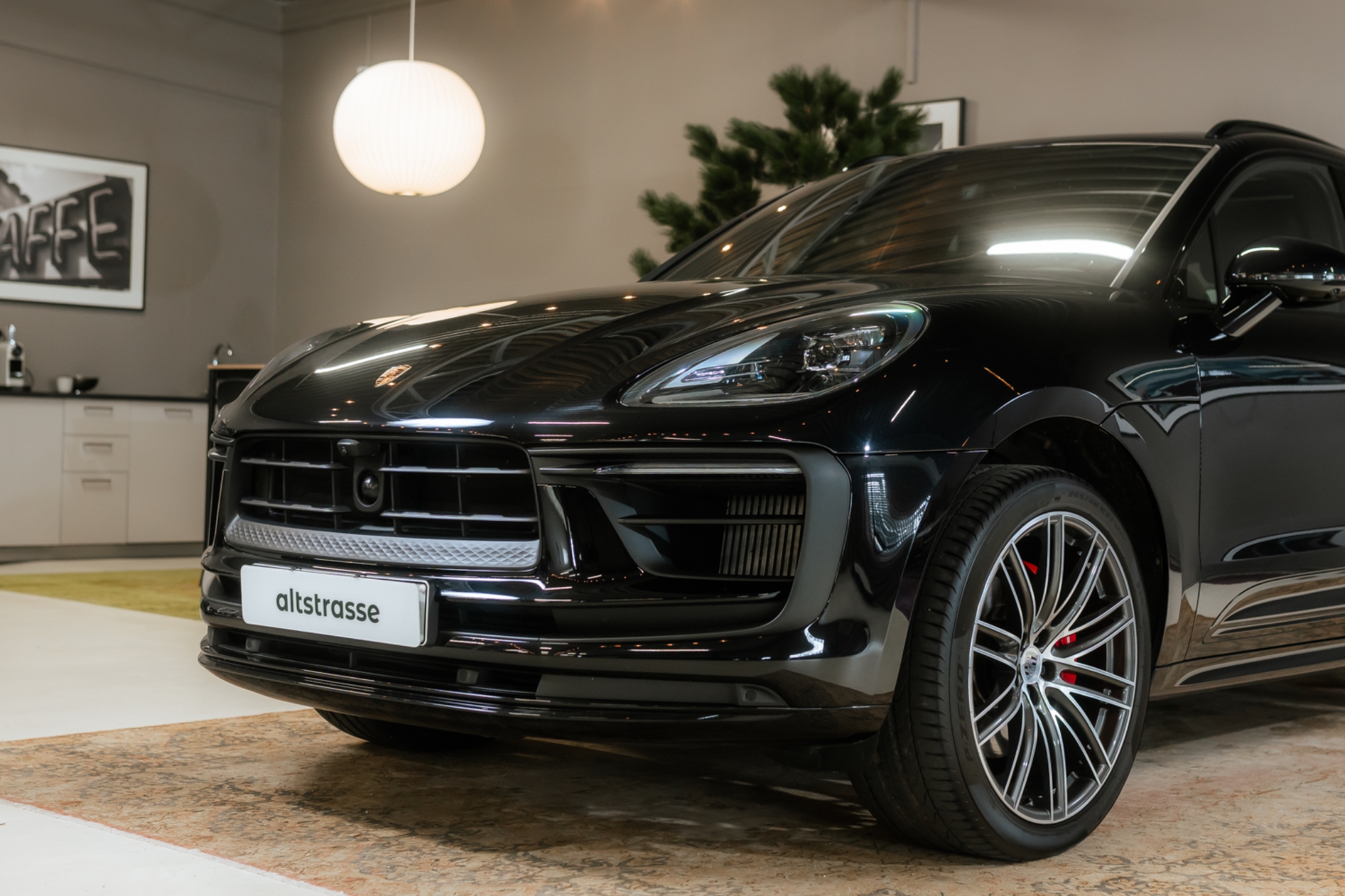 Porsche Macan S 2023, photo 2/62