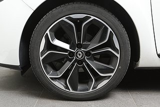 Halvkombi Renault Clio 7 av 25