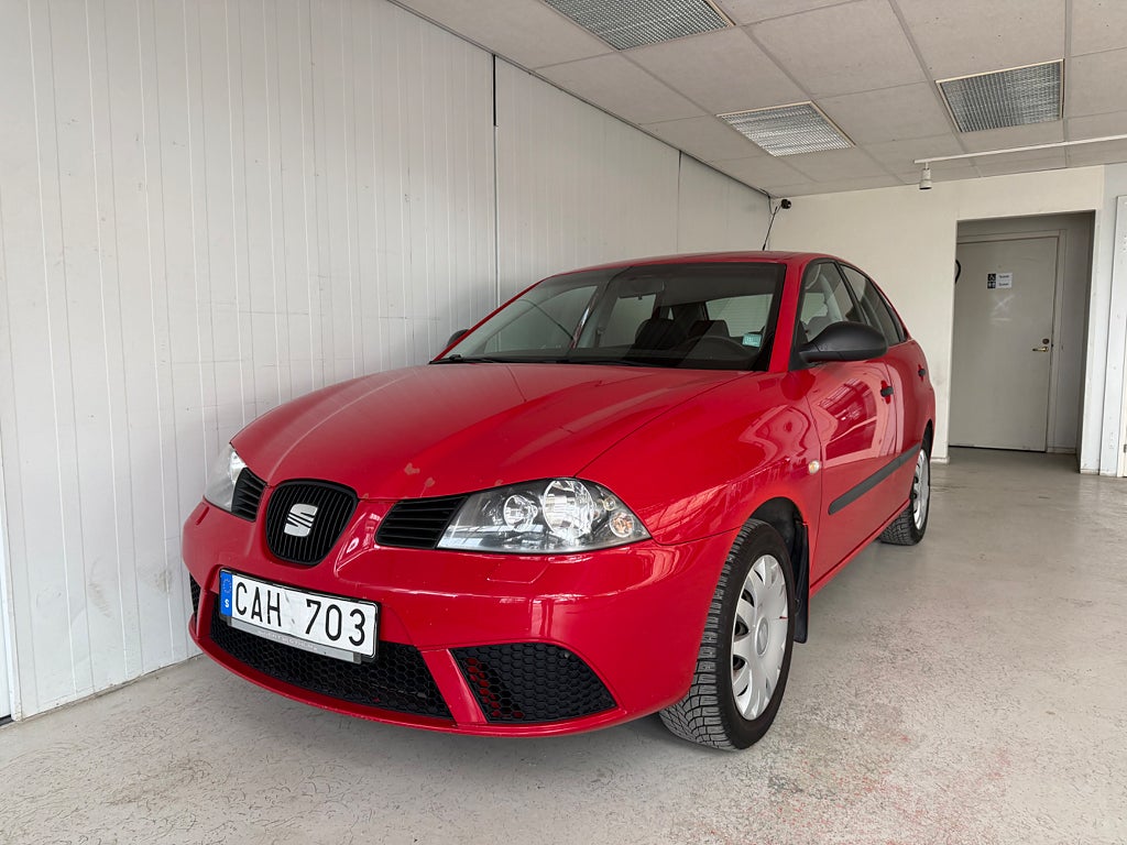 Seat Ibiza 5-dörrar 1.4 16v Euro 4 Ny Kamrem Motorvärmare