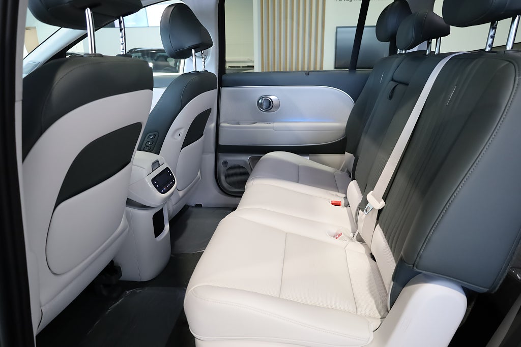 Hyundai IONIQ 9  Essential 110.kWh Räckvidd 620km Avbetalningskampanj