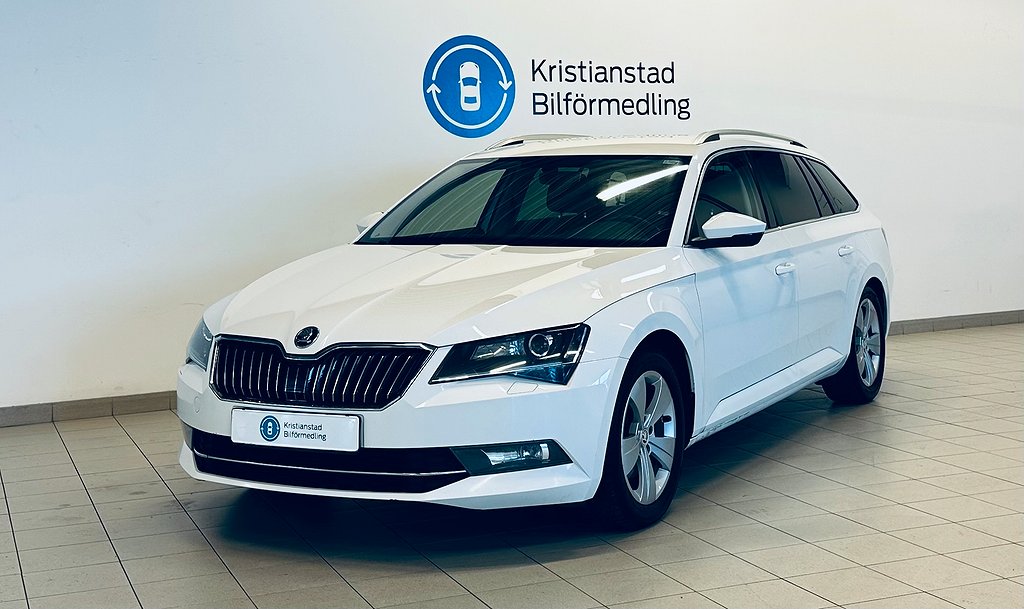 Skoda Superb Kombi 2.0 TDI 4x4 Carplay,Värmare, Dragkrok