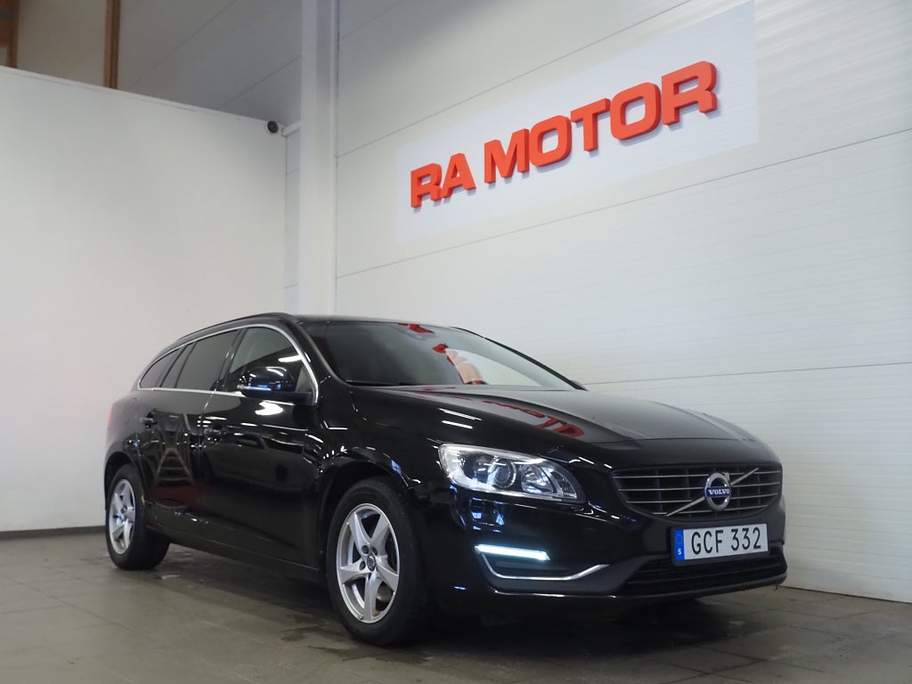 Volvo V60 D4 190hk Geartronic Momentum Business P-Sensorer D-Värm 2016