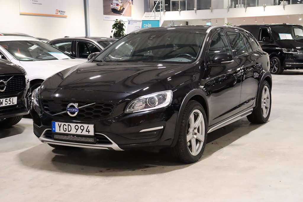 Volvo V60 Cross Country D4 190HK Summum AWD Aut GPS/VOC/Drag