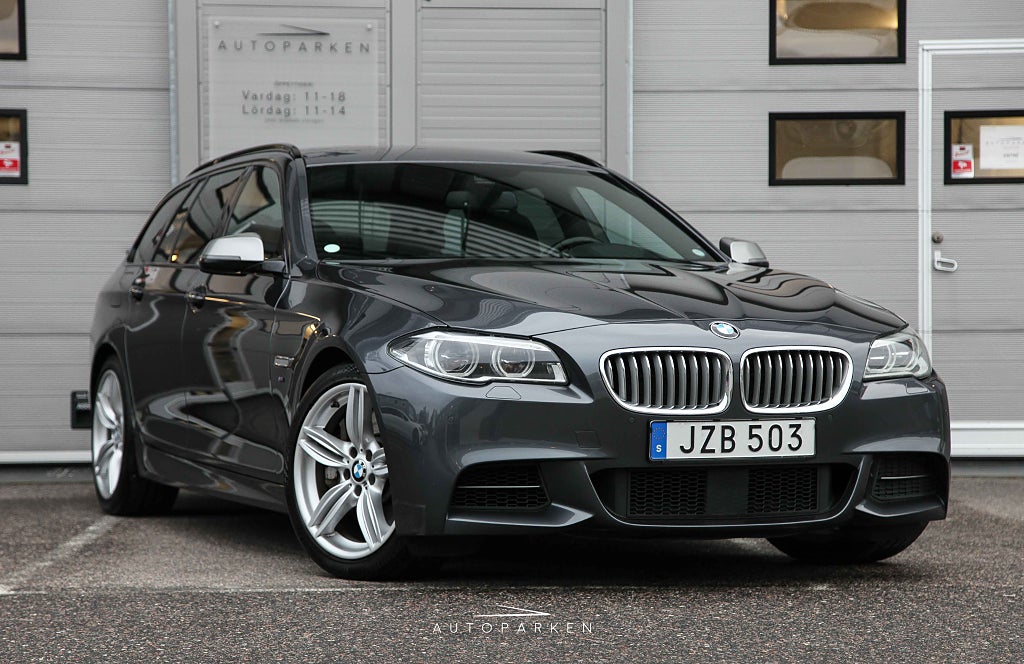 BMW M550 d xDrive Touring M Sport Svensksåld 381hk 