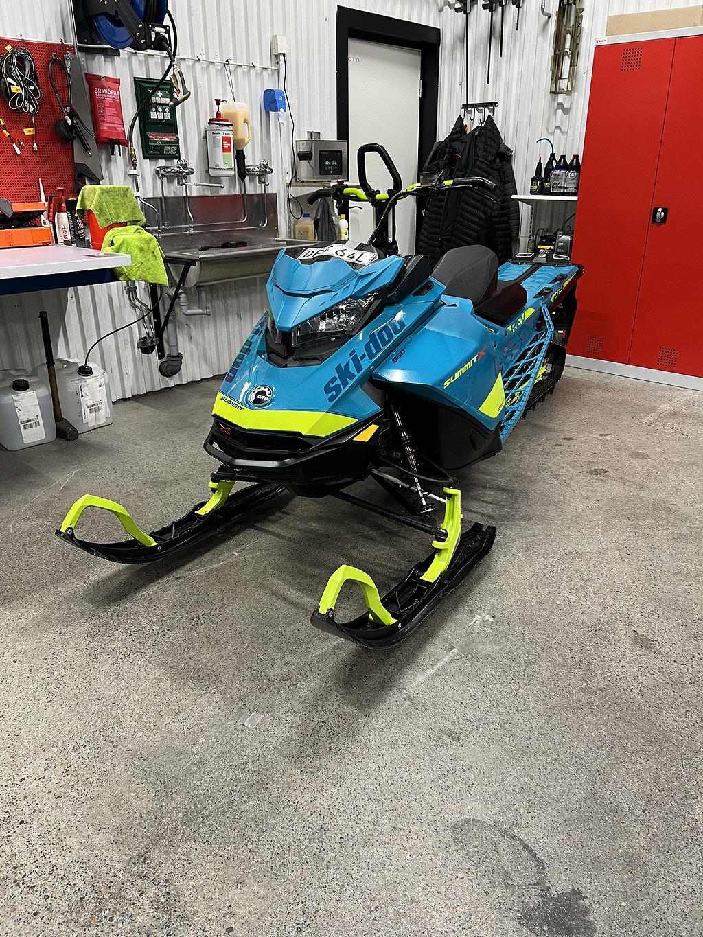 Ski-Doo Summit X 850 154"