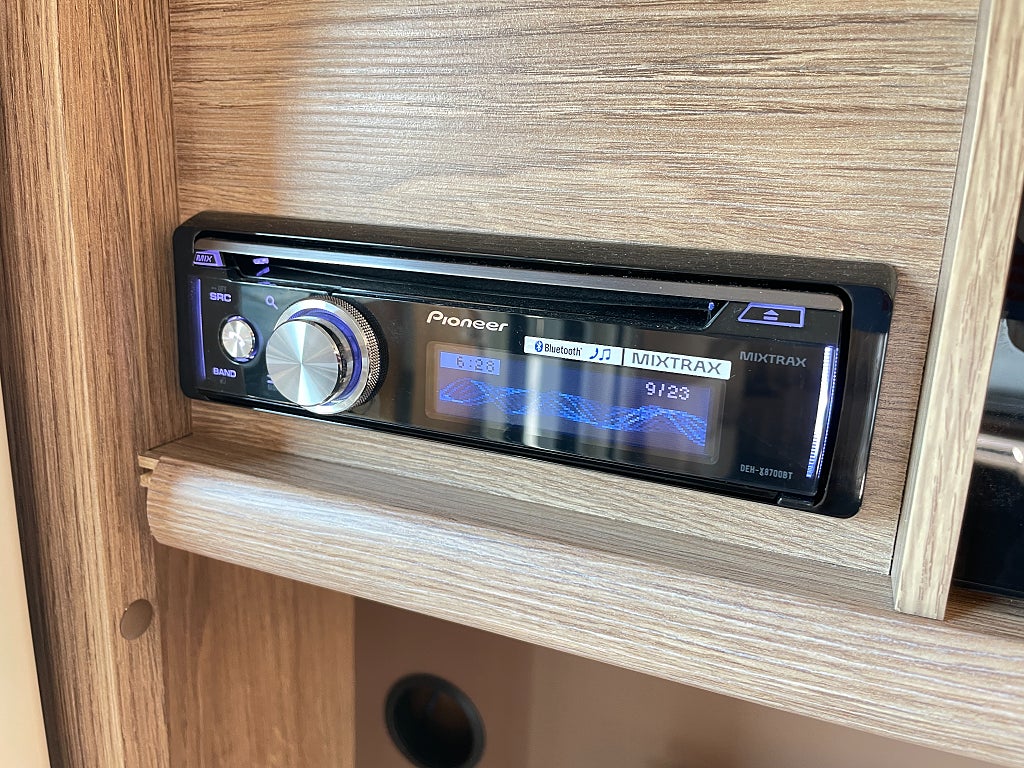 Kabe Smaragd 520 XL KS / ALDE / AC / Året runt standard / 1995kr/mån  - Kabe