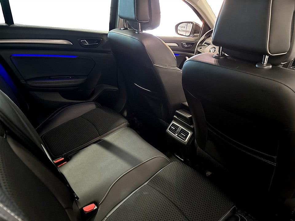 Bild på Renault Mégane Sport Tourer 1.2 TCe 132hk BOSE BACKSENSORER 