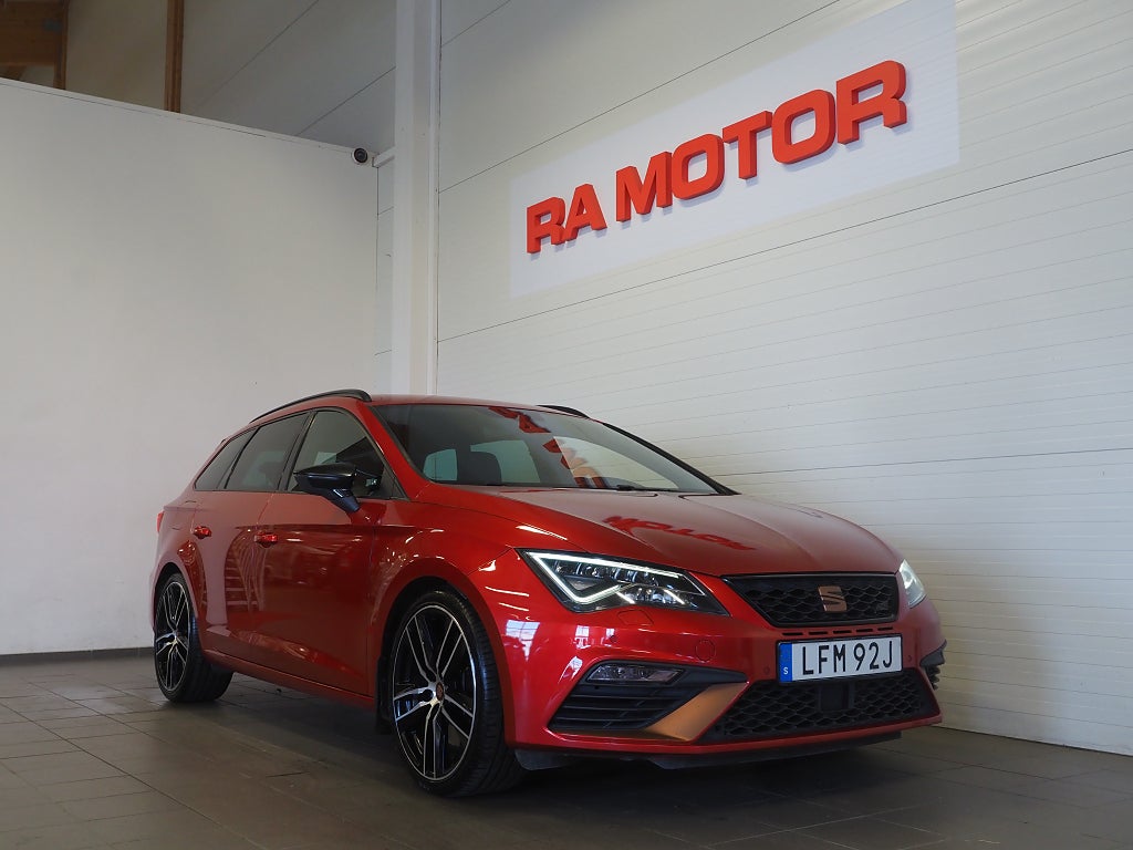 Seat Leon ST Cupra  2.0 TSI 4Drive 300hk | Navi | Beats | Cockpit | 2019