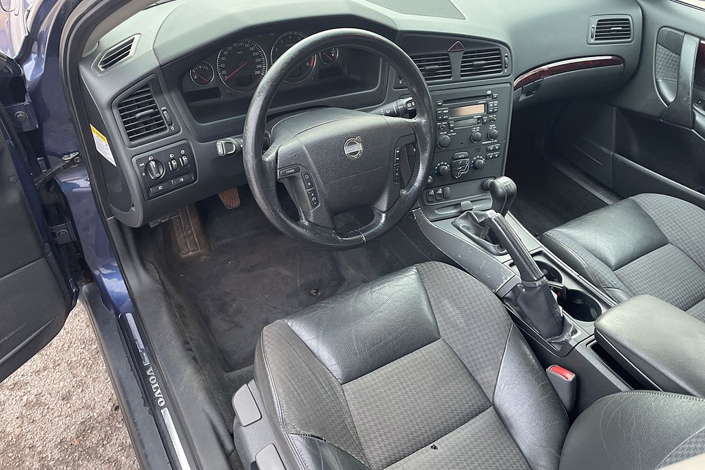 Volvo V70 2.4 Manuell, 140hk, 2004