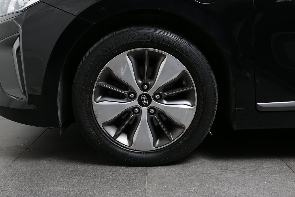 Hyundai IONIQ Plug-in 1.6 + 8.9 kWh DCT Premium Plus Eco Dragkrok 2019