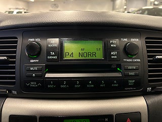 Toyota Corolla 5-dörrars 1.6 VVT-i 4 S&V-däck/Motorvärmare