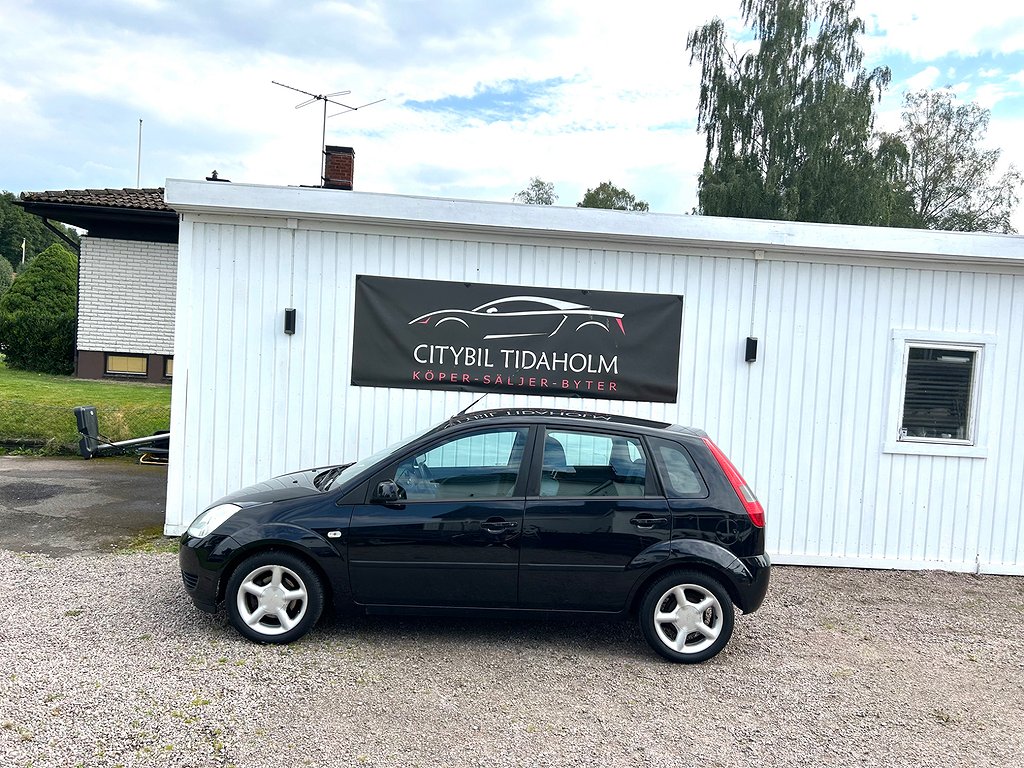 Ford Fiesta 5-dörrar 1.3 Euro 4 (Nybesiktigad)