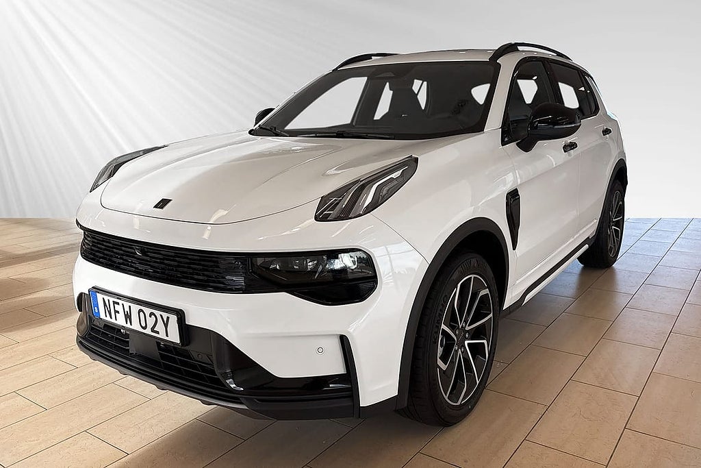 Lynk & Co 01 Core PHEV