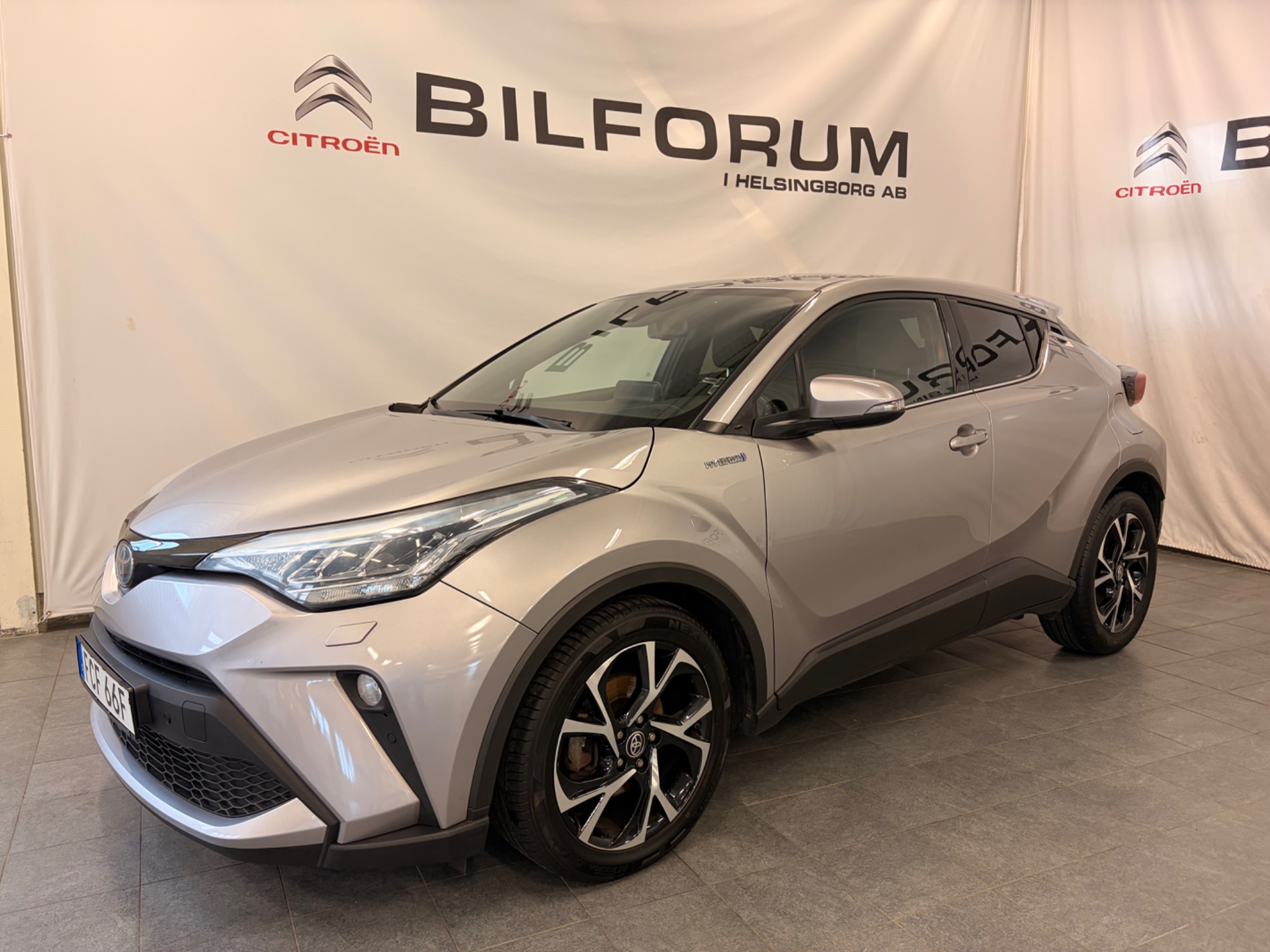 Toyota C-HR Hybrid CVT X-Edition Euro 6 2020, bild 2/10