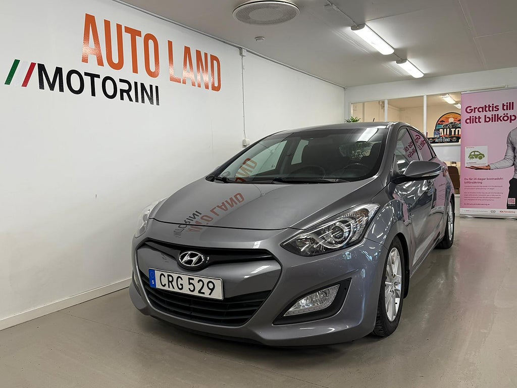 Hyundai i30 5-dörrar 1.6 CRDi Sport / NY SERVAD & BES 