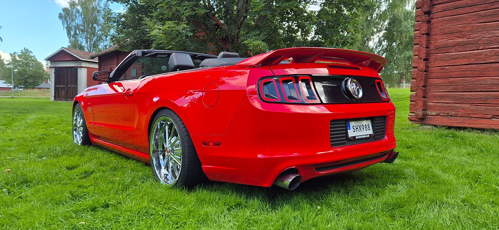 Ford Mustang CABRIOLET 3.7 340 HK AUT PREMIUM 