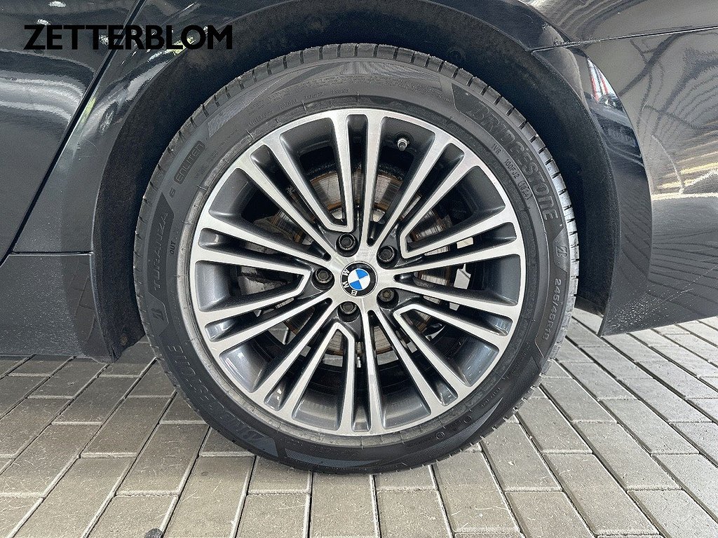 Kombi BMW 520 13 av 17