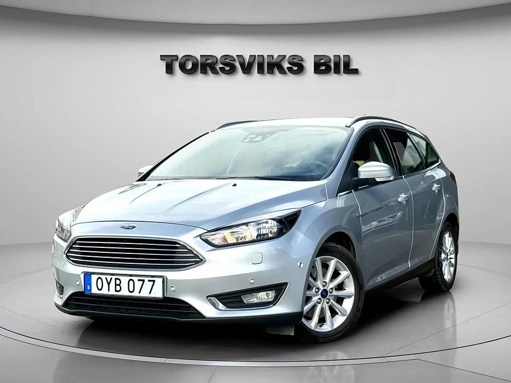 Ford Focus Kombi 1.5 EcoBoost Automat Titanium 2900 Mil 1 Ägare