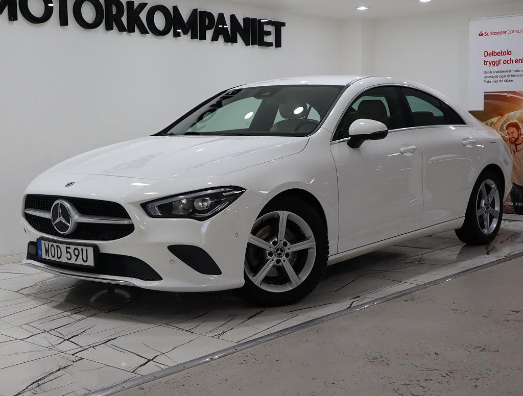 Mercedes-Benz CLA 200 Progressive Line Coupé Navi Backkamera Läder