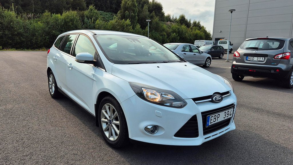 Ford Focus Kombi 1.0 EcoBoost Titanium Ny bes/kamrem/service