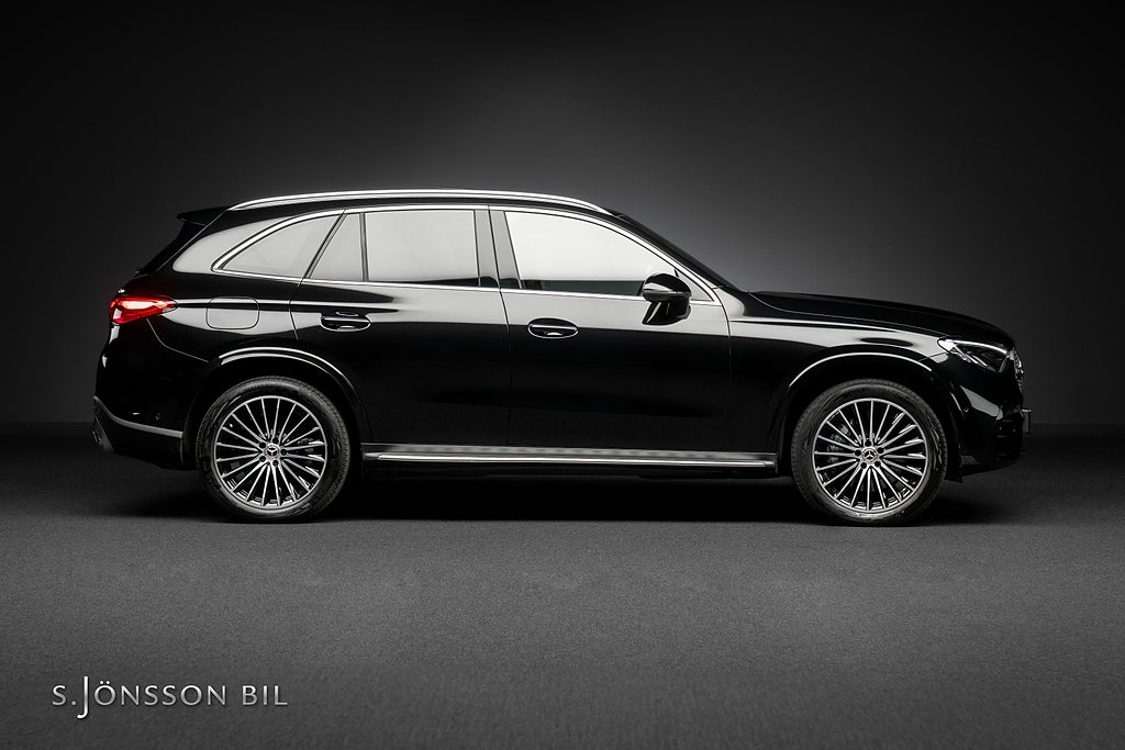 Mercedes-Benz GLC 300 de 4MATIC AMG / Komfortstolar