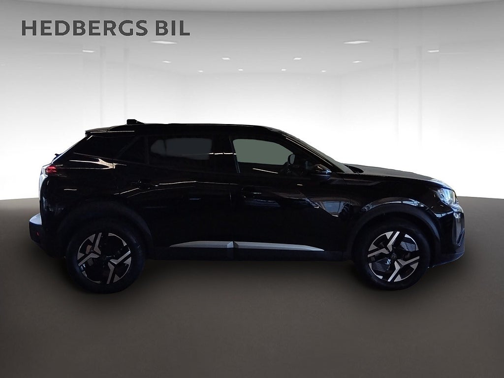 Peugeot 2008 Hybrid 145 1.2 PureTech Allure Automat thumbnail