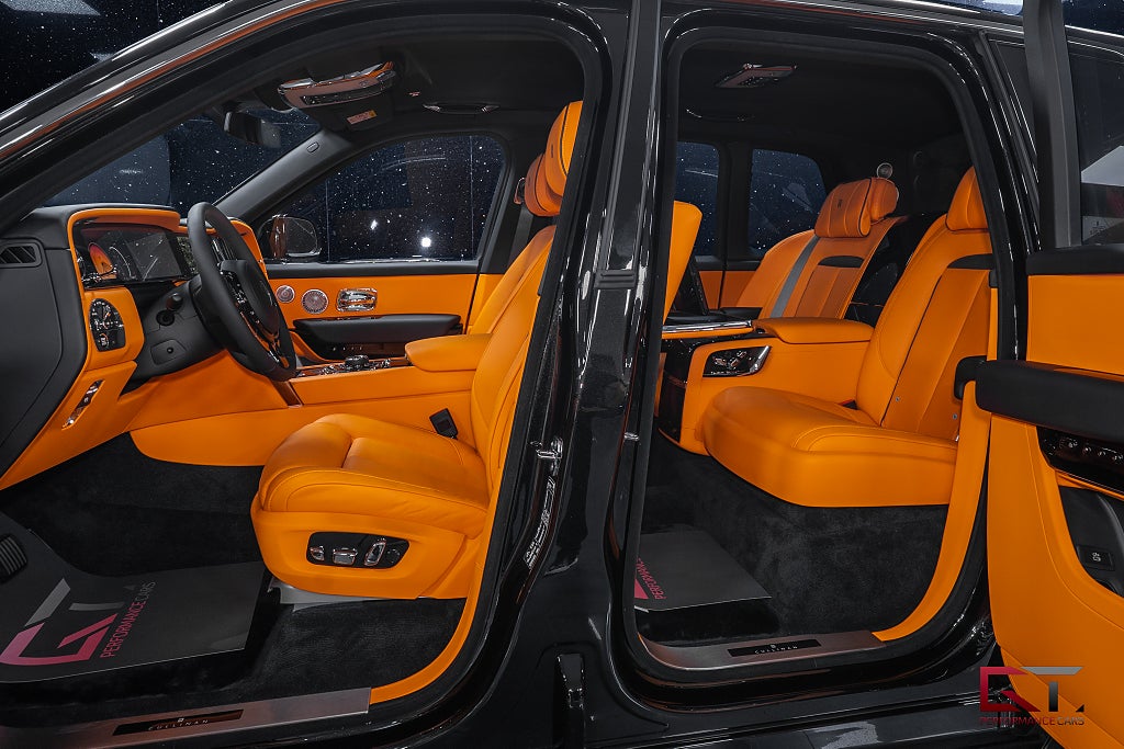 Rolls-Royce CULLINAN Series II PD26 Stars 4-seat TV Fascia 23" Bespoke Audio