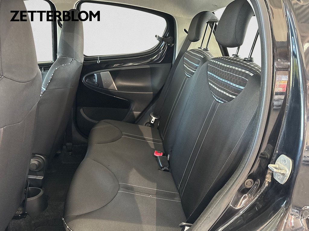 Halvkombi Citroën 1.0 9 av 14