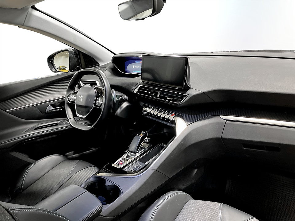 Bild på Peugeot 3008 Allure Hybrid 225hk Aut - B-KAMERA, CARPLAY