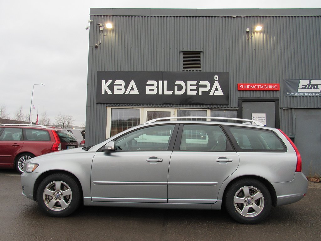 Volvo V50 1.6 D 109HK Summum Skinn Drag 