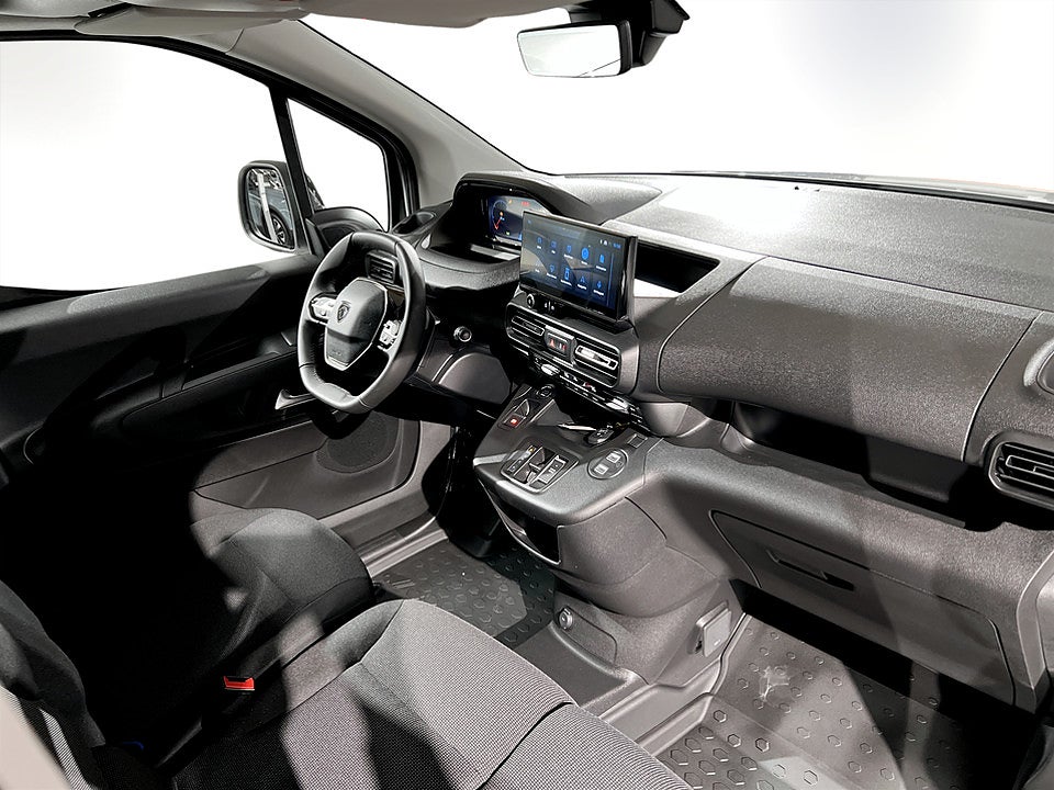 Bild på Peugeot Partner Plus BlueHDi 130hk Automat L1 