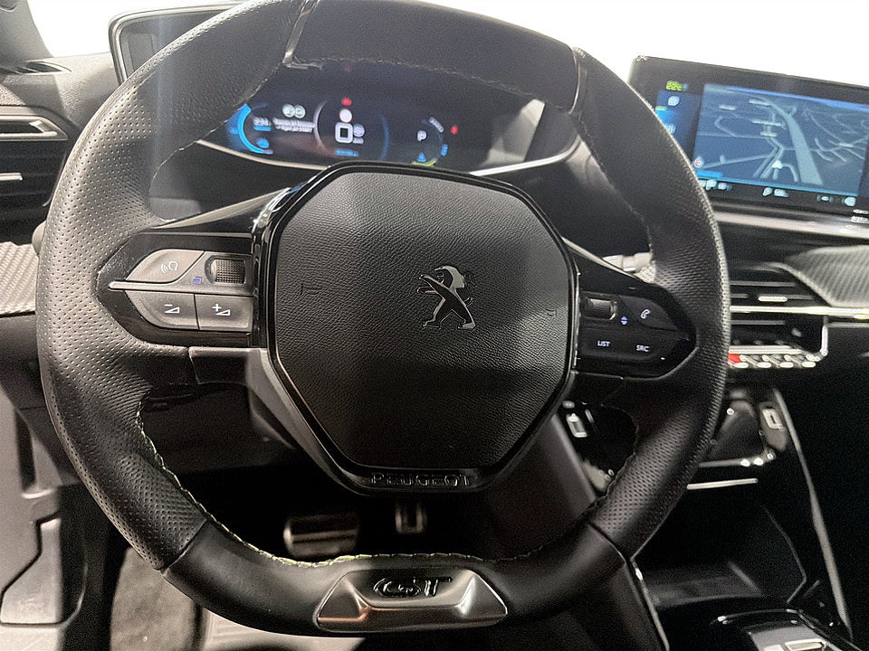 Bild på Peugeot E-2008 GT 50kWh 136hk Aut - B-KAMERA, CARPLAY