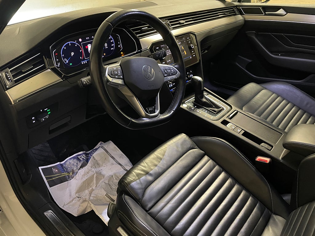 Volkswagen Passat 2021 - miniatyr 9