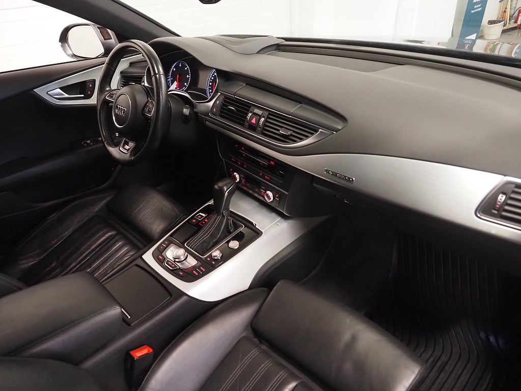 Audi A7 3.0 TDI V6 272hk Q S-Line |D-värm|Navi|Kamera| 2015