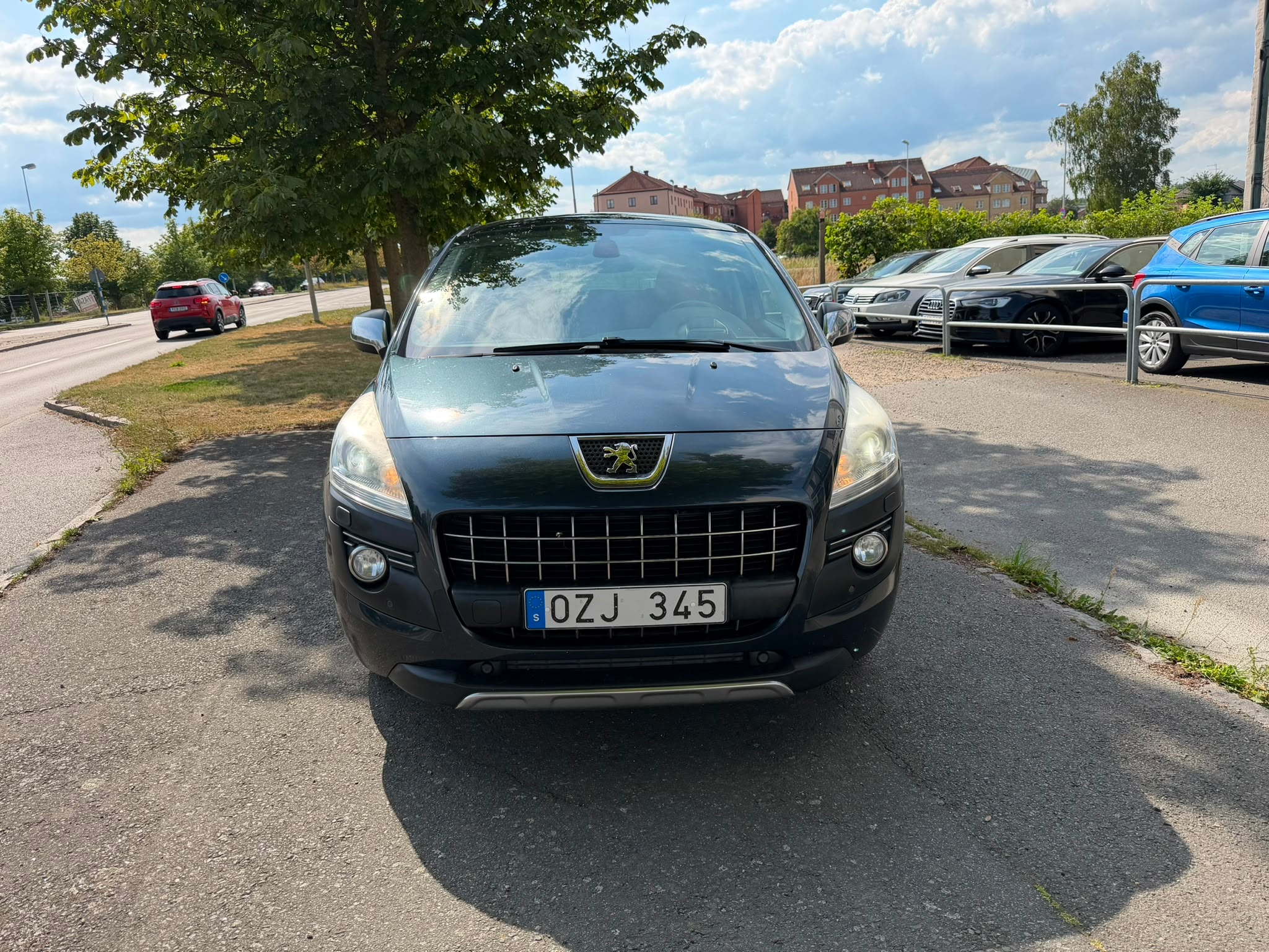 Peugeot 3008 1.6 e-HDi FAP EGS Euro 5 2013, bild 2/10