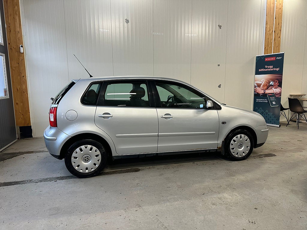 Volkswagen Polo 1.4 5DR Trendline NYBES RÄNTEFRI