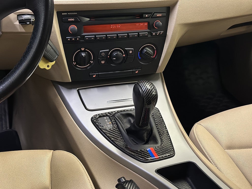 BMW 320D Sedan Advantage Fullservice | Nybesiktad | Skinn