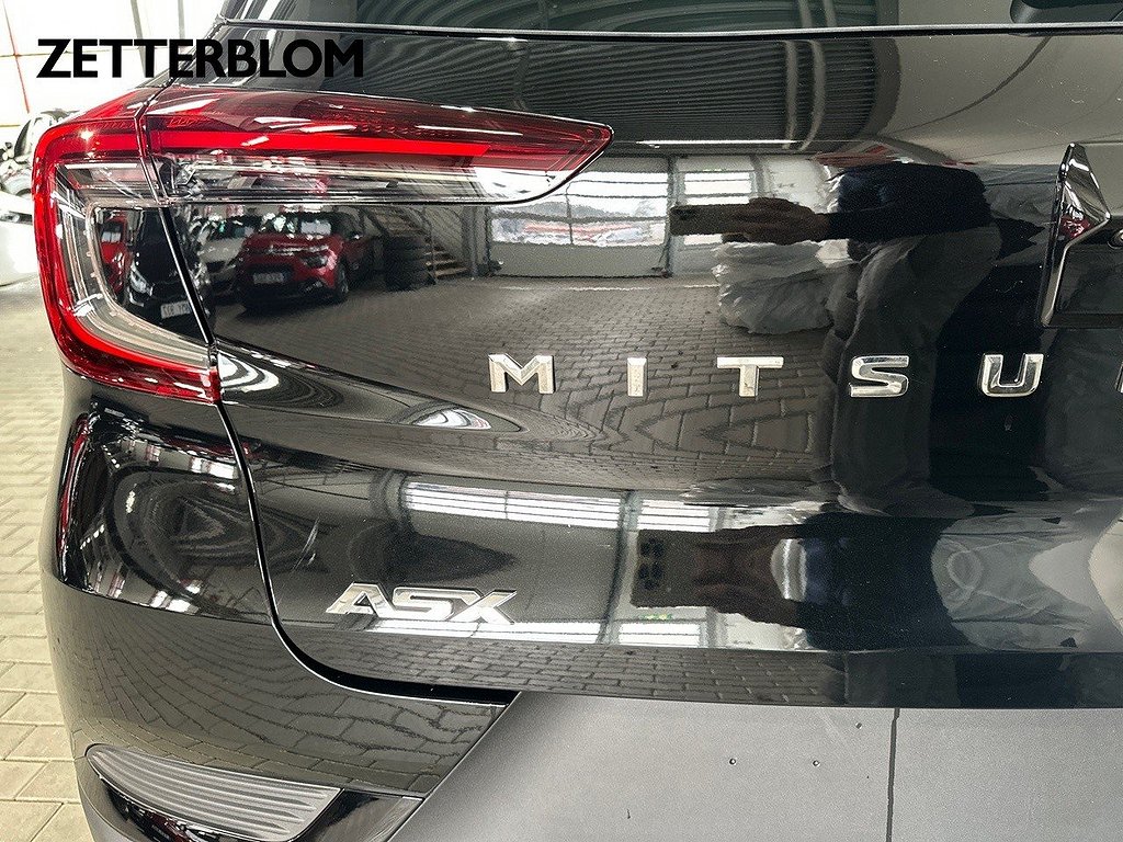 SUV Mitsubishi ASX 17 av 25