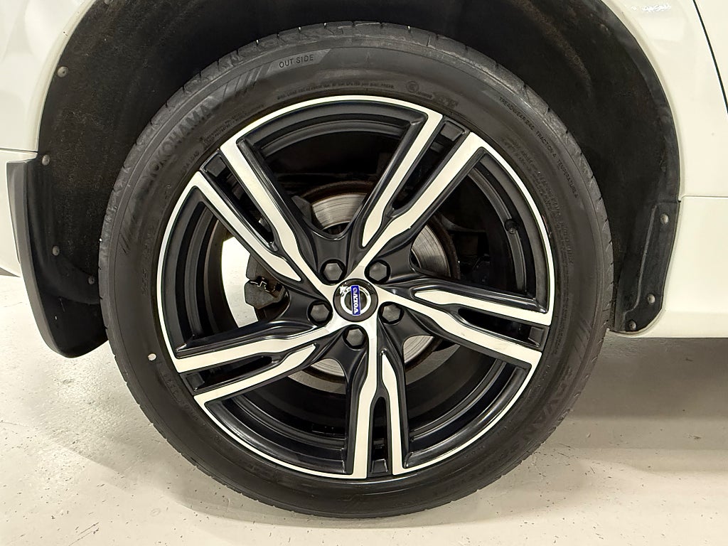 Volvo XC60 D4 AWD Geartronic Classic R-Design Toppskick Ny kamrem - miniatyr 29